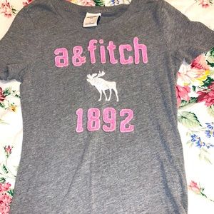 Gray Abercrombie kids shirt